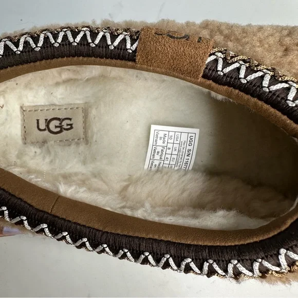 UGG Tazz Maxi Curly Genuine Shearling Platform Slipper Size 10 - Picture 10 of 10